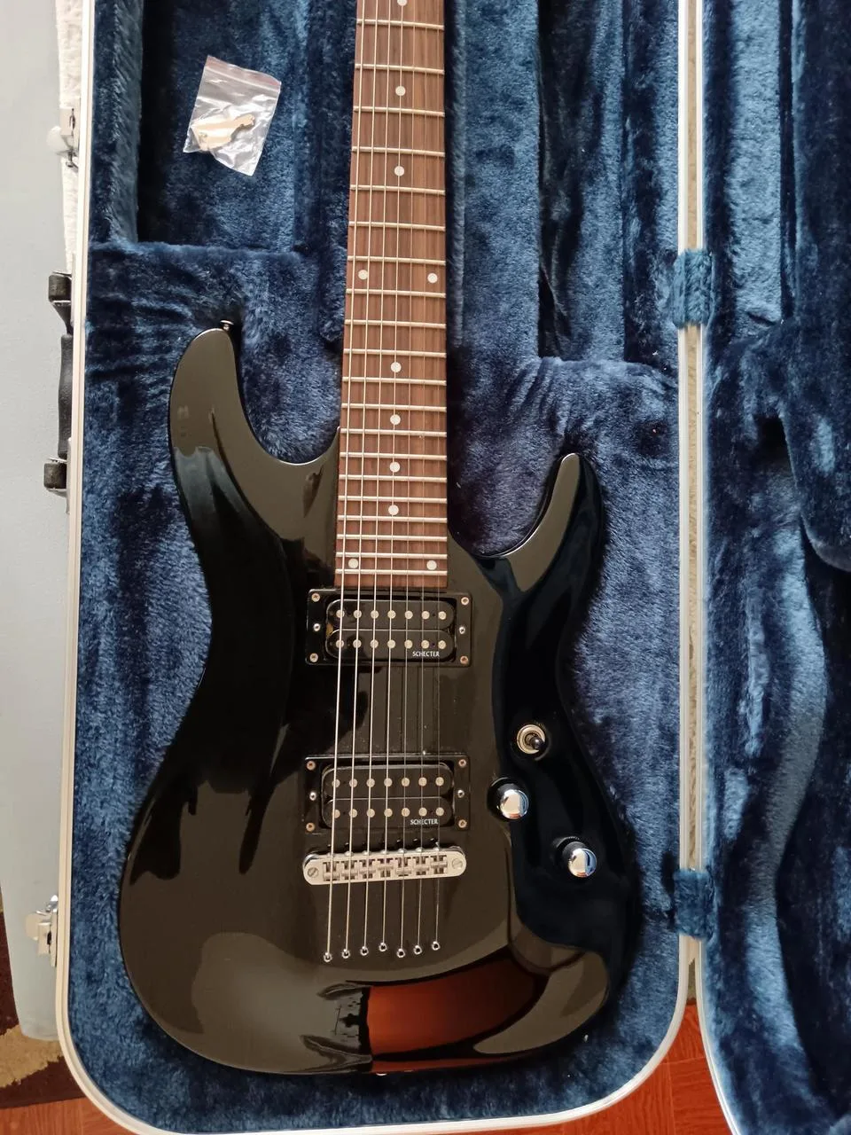 Schecter