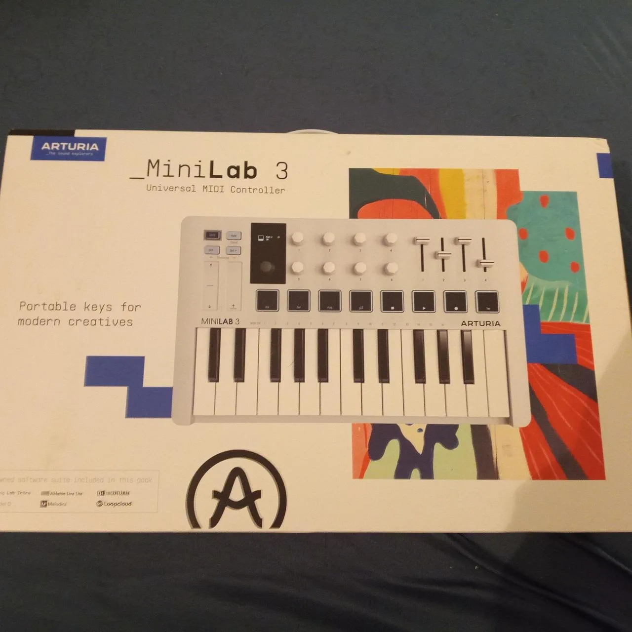 Midi kontrolér Arturia Minilab 3