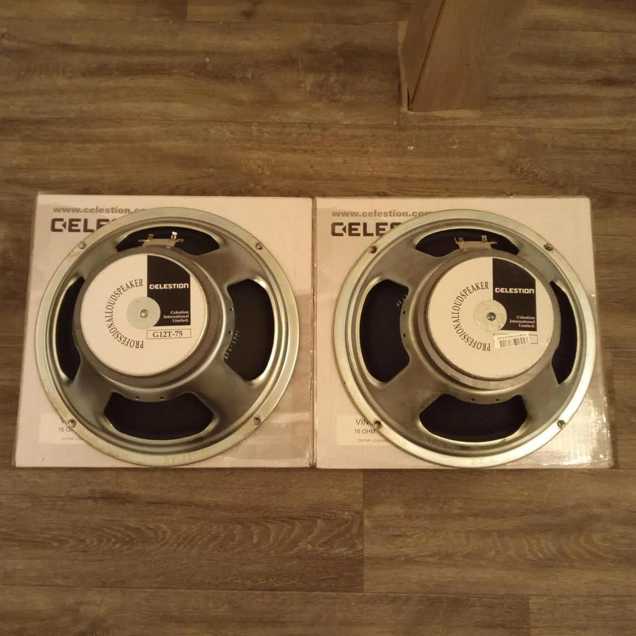 Kytarový reproduktor Celestion G12T-75 16ohmů 2x