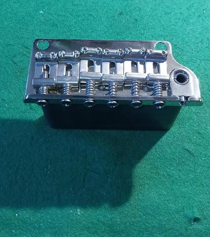 tremolo strat PRS