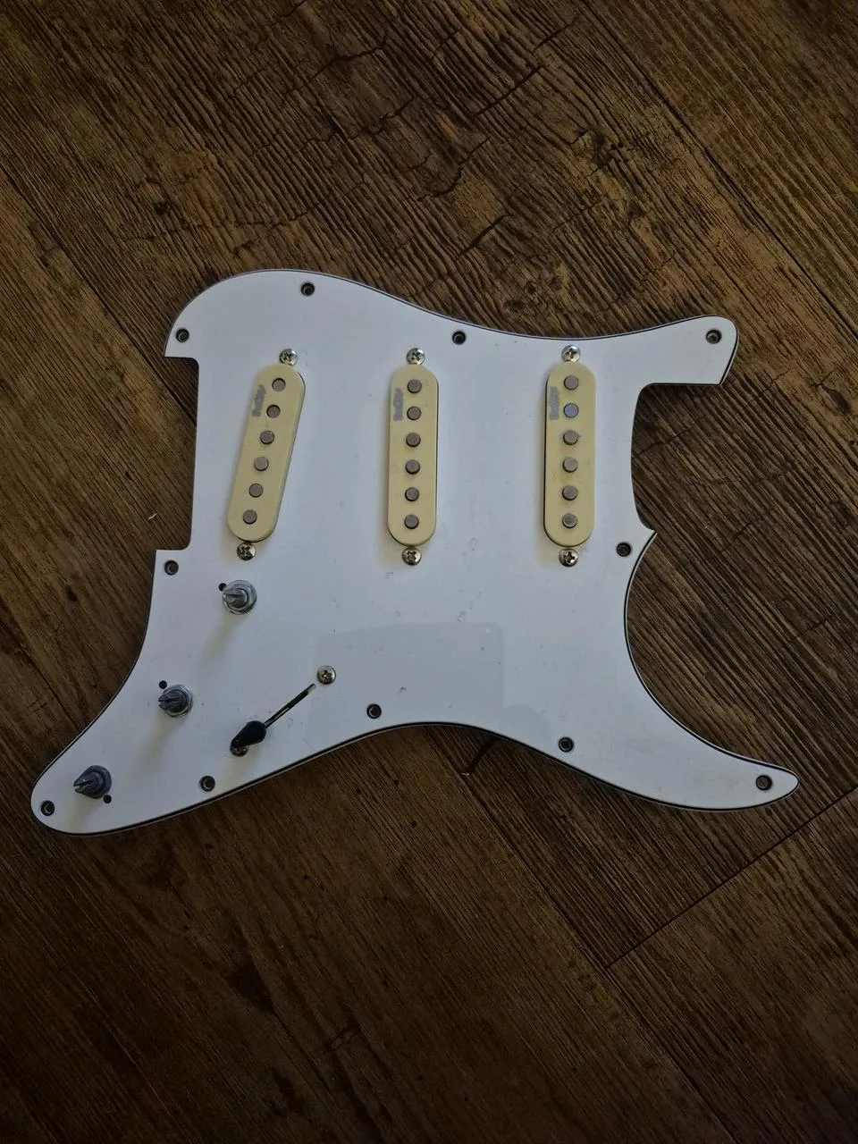 Pickguard se snímači BaCH Stratocaster