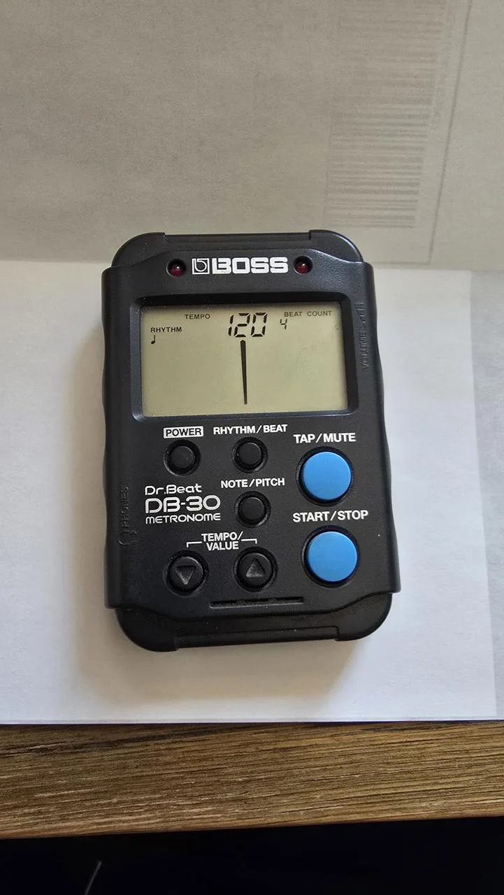 Prodám metronom BOSS DB-30