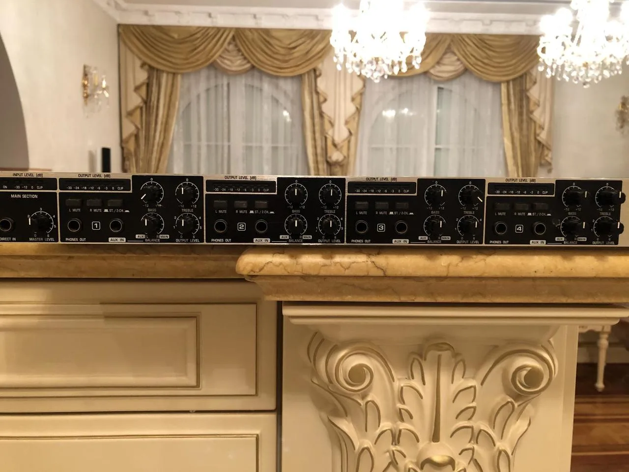 Behringer PowerPlay Pro-XL HA4700