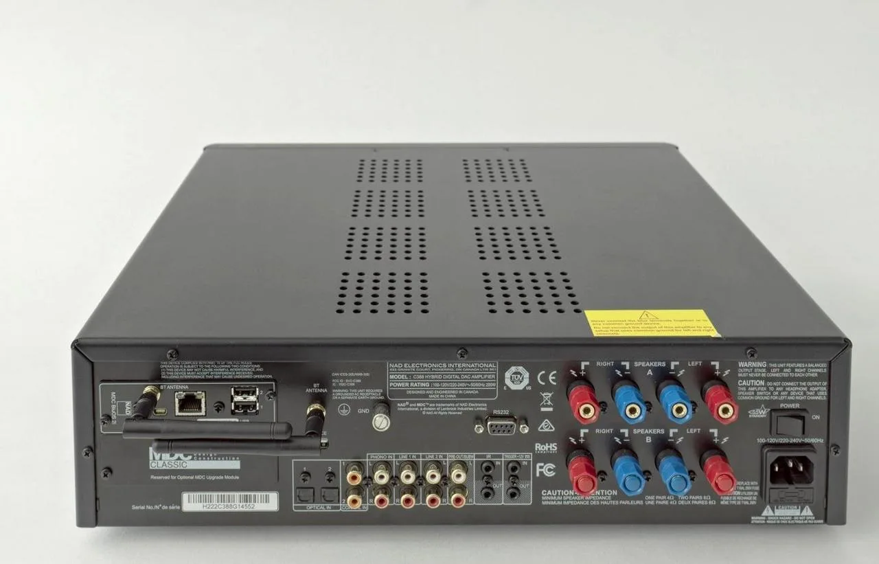 NAD C388 + MDC BluOs 2i Streamovací Zesilovač