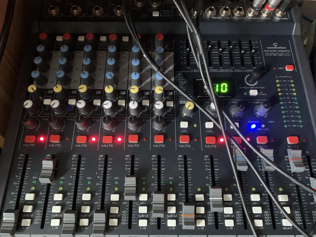 Soundsation AlcheMix 402UFX (USB) - prodám