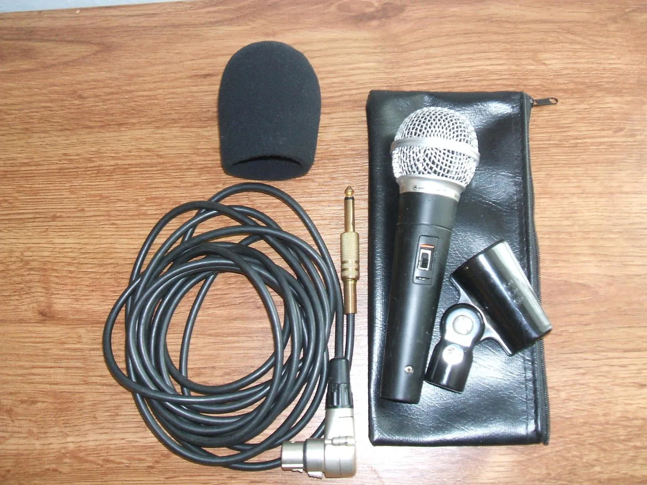 Mikrofon OMNITRONIC M-60