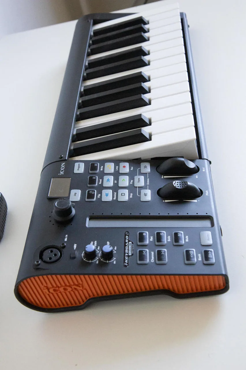 MIDI keyboard / DAW kontroler iCON iKeyboard 3S ProDrive III