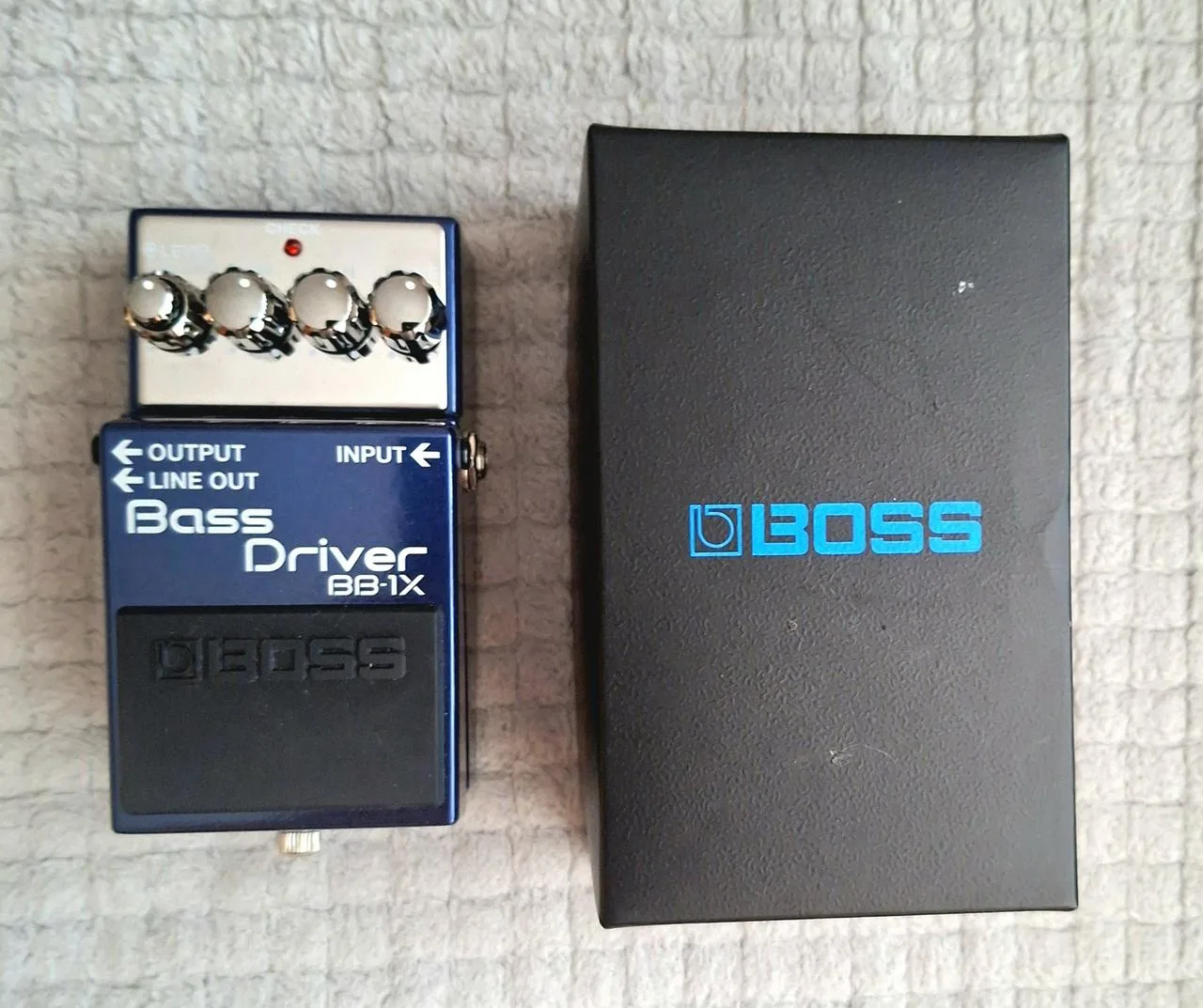 Boss BB-1X