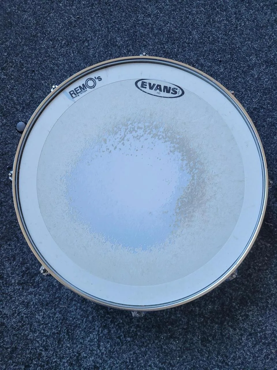 Úklid zkušebny, šroťák