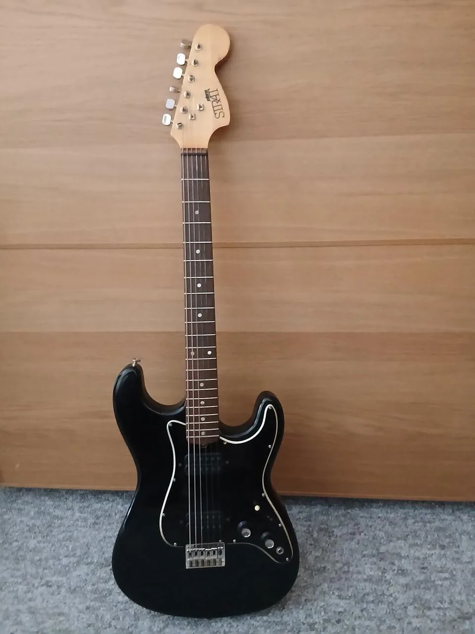 Jolana Strat