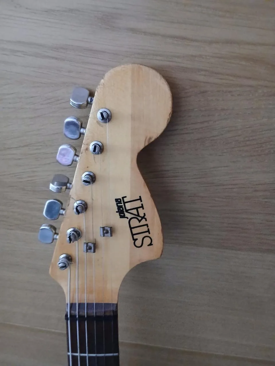 Jolana Strat