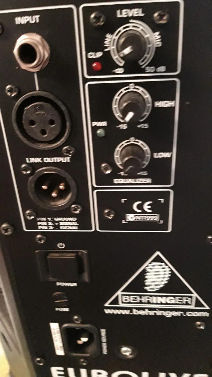 BEHRINGER B 212 A