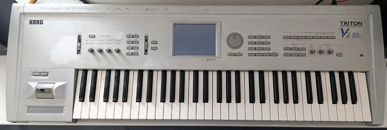 Korg Triton Classic 61