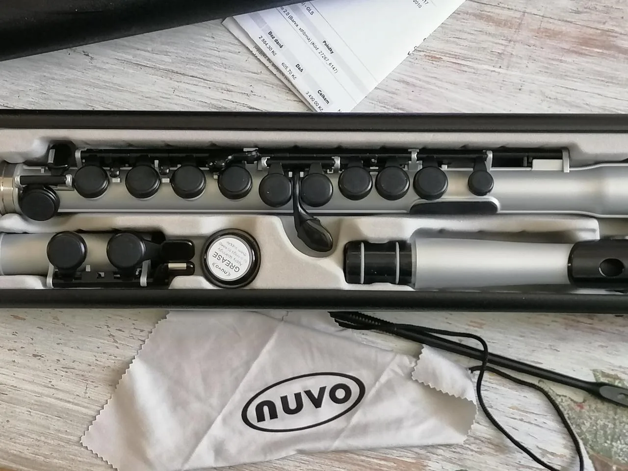Student flute Nuvo