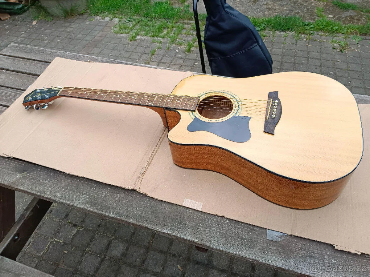 Elektroakusticka kytara Ibanez V72LECE-NT - LEVORUKA