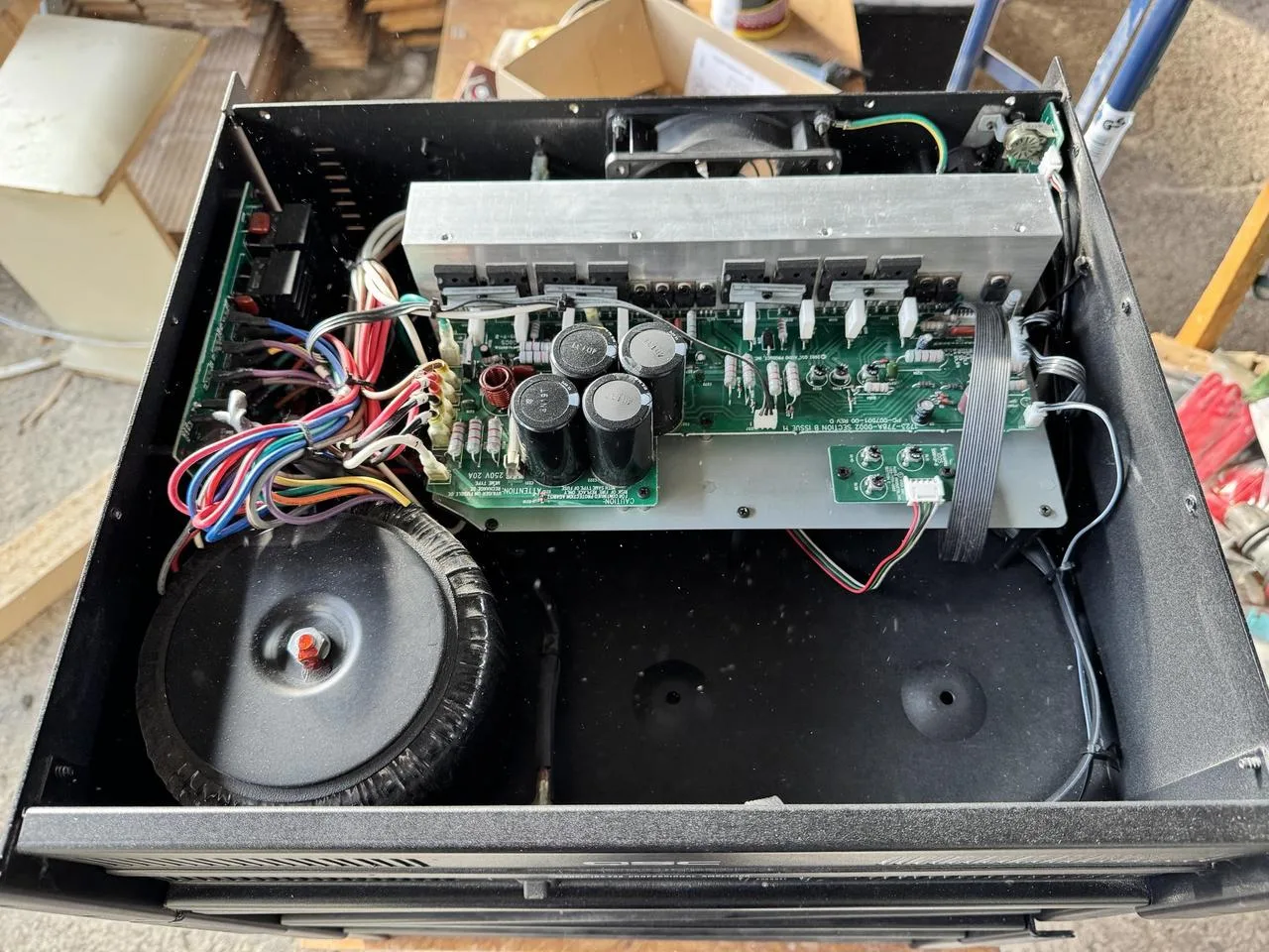 QSC ISA 750
