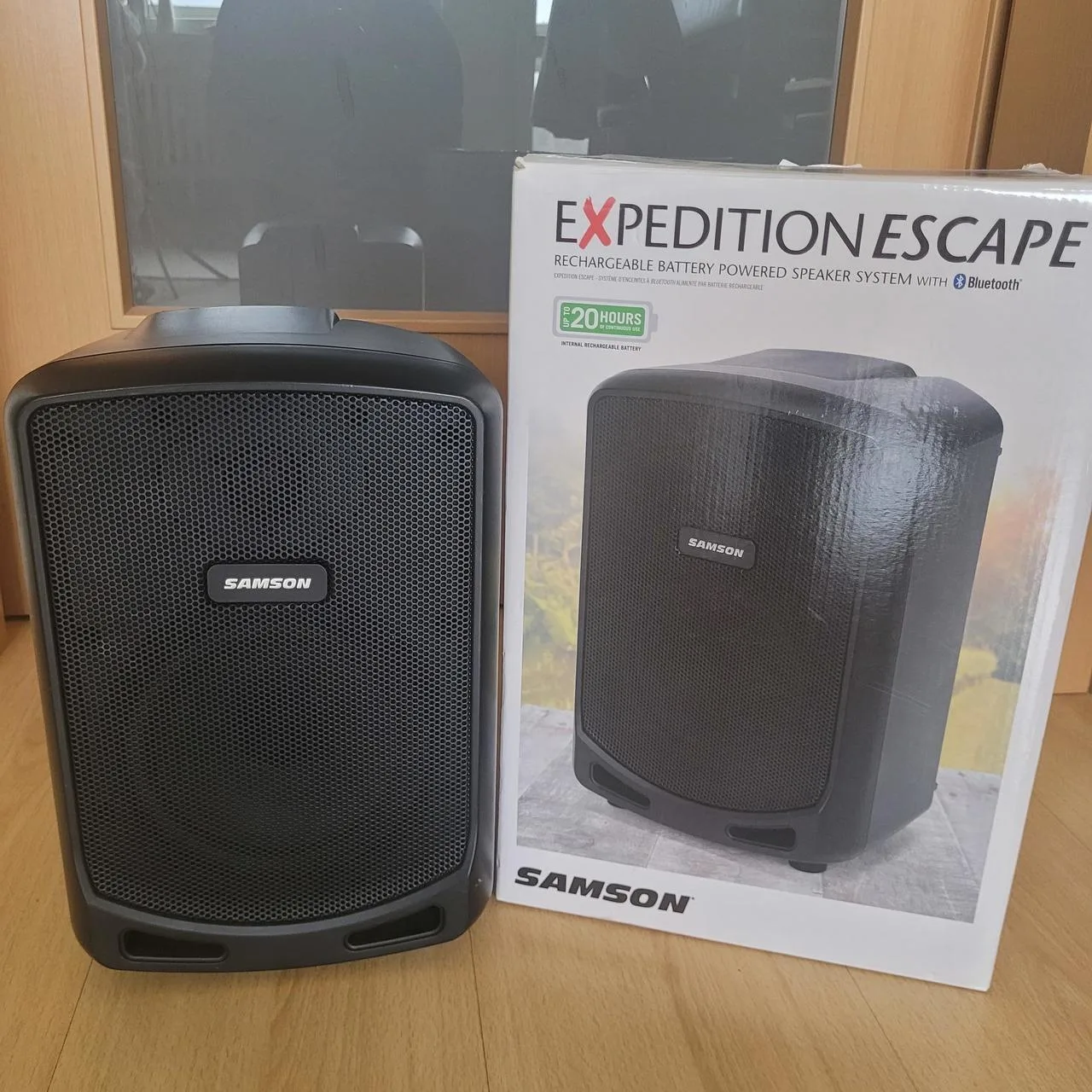 Samson Expedition Escape - reproduktor na baterii