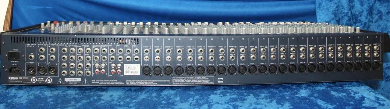 Profesionální Analogový mix Yamaha MG32/14FX