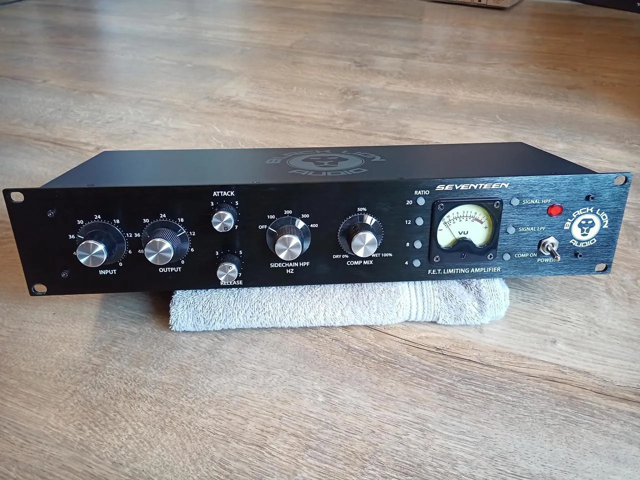 Black Lion Audio Seventeen