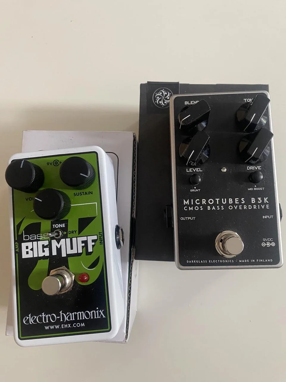 Efekty z pedal boardu