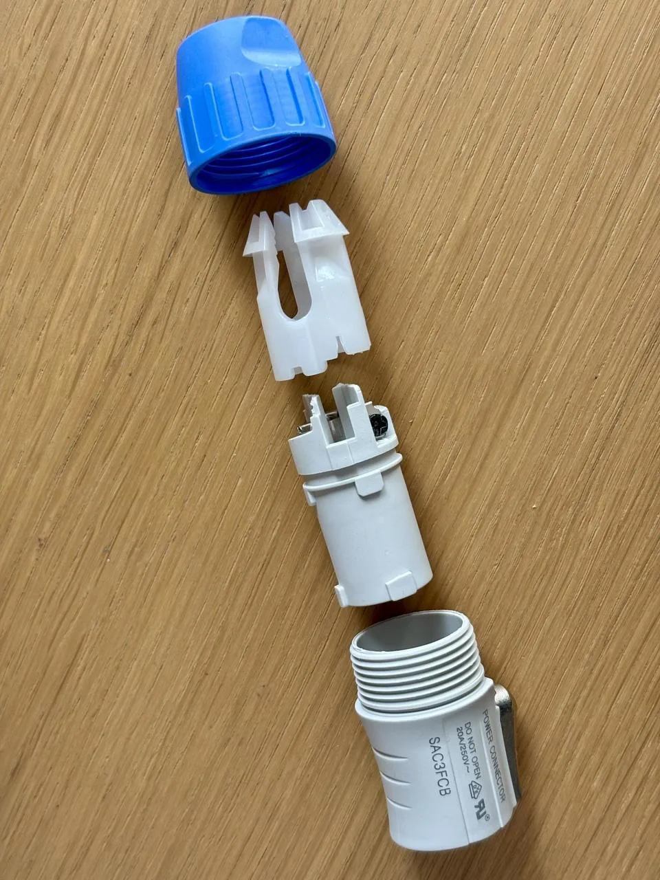 Seetronic SAC3FCB Power Twist
