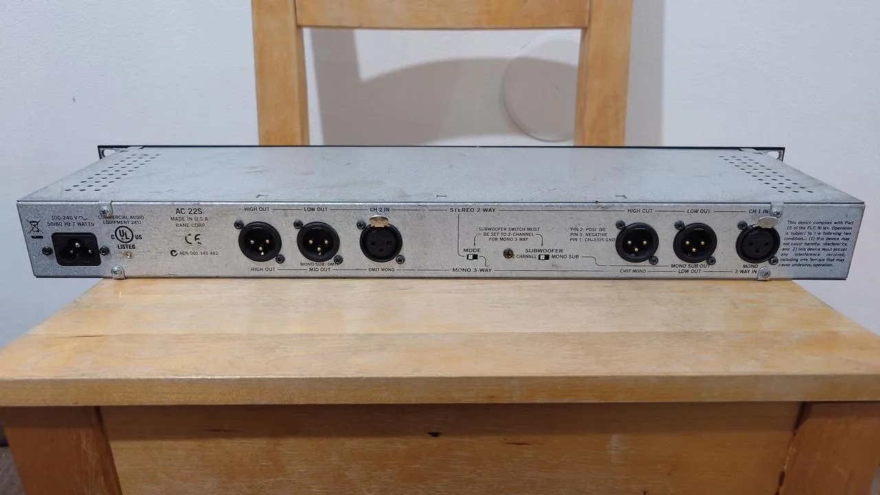 crossover RANE AC22S