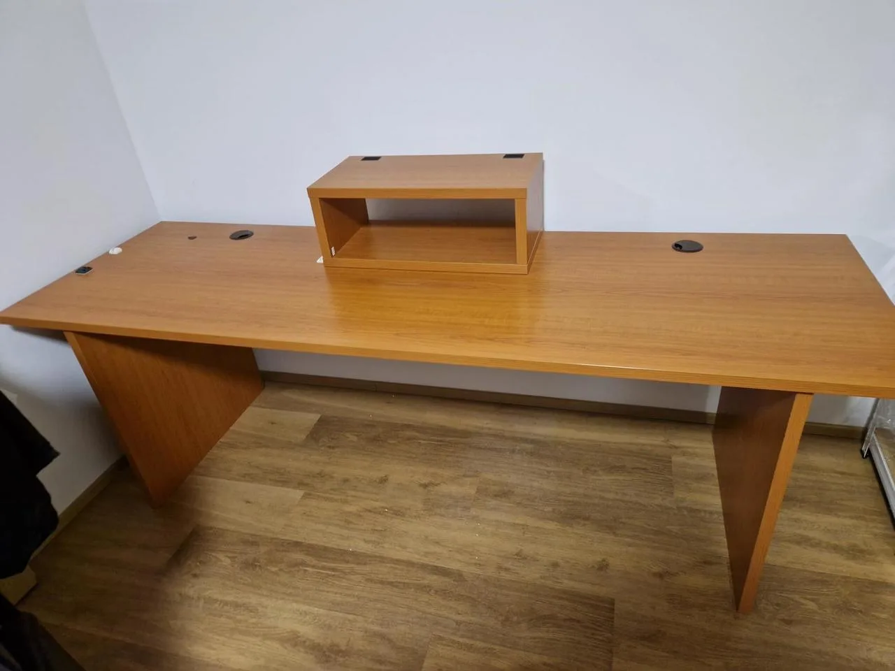 Stůl multifunkční studiový