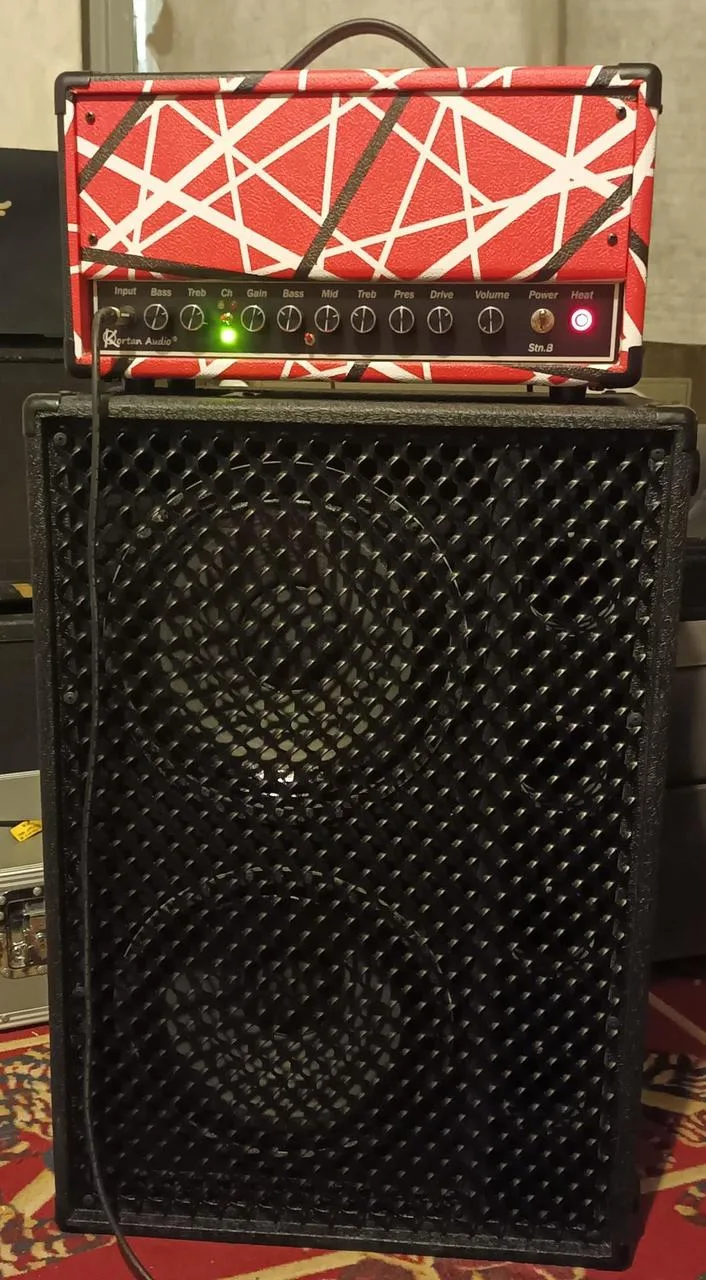 Bedna 2x12" (G12 Classic Lead 80 16Ohm x2)