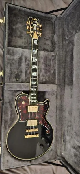 D'Angelico Deluxe Atlantic Solid Black