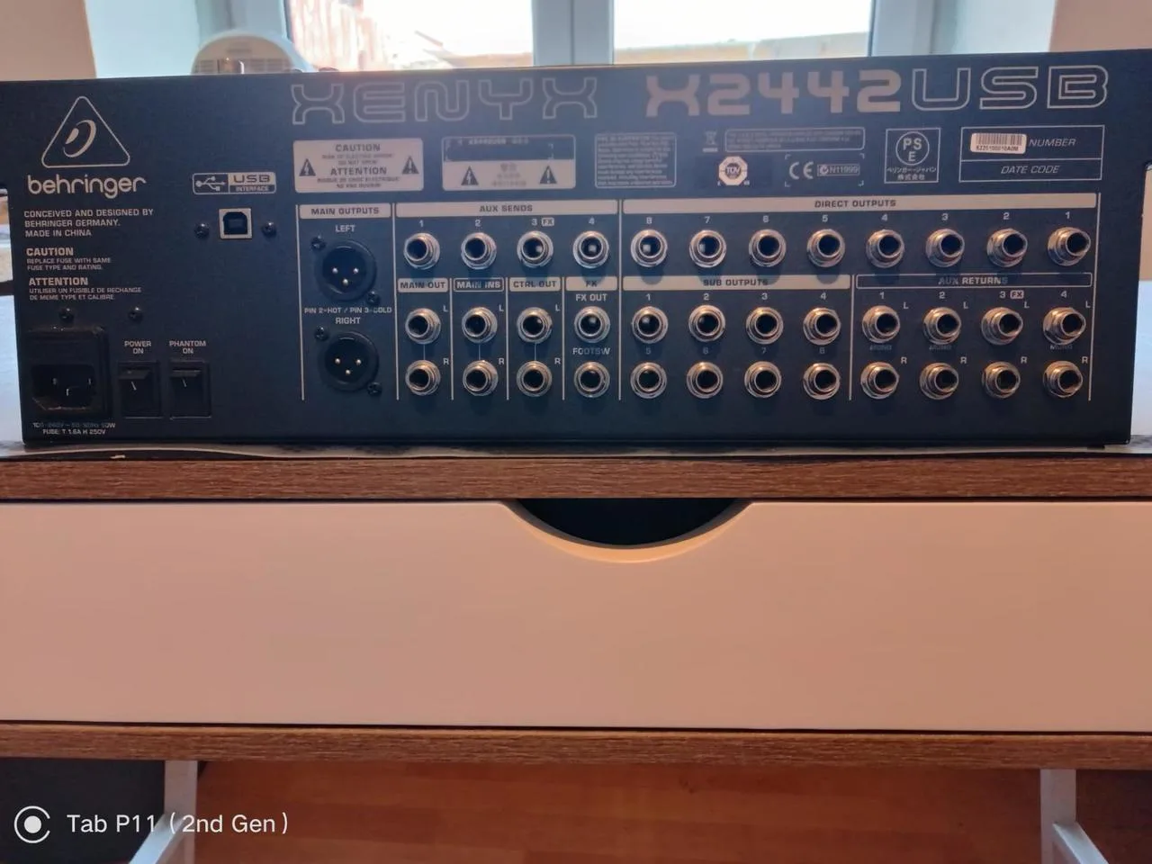 Behringer XENYX X 2442 USB Analogový mixpult