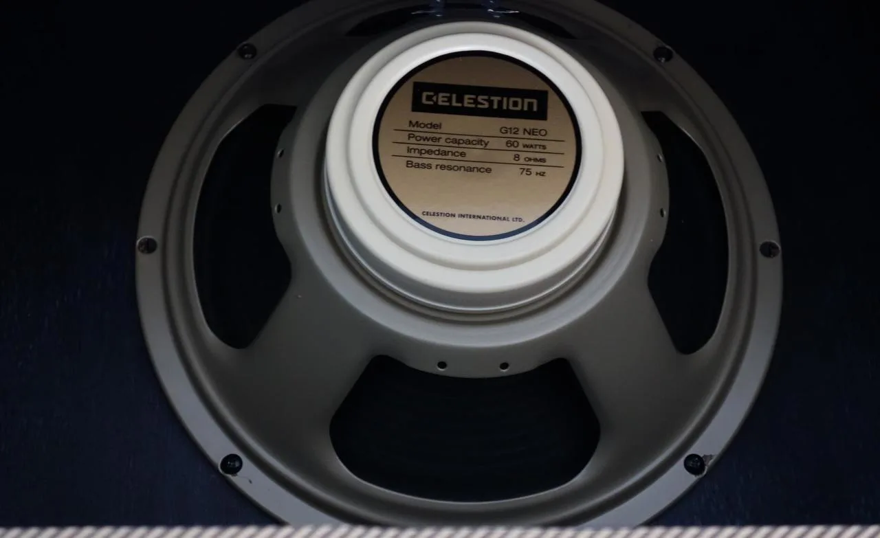 prodám reprobox Peavey Tweed  60 W