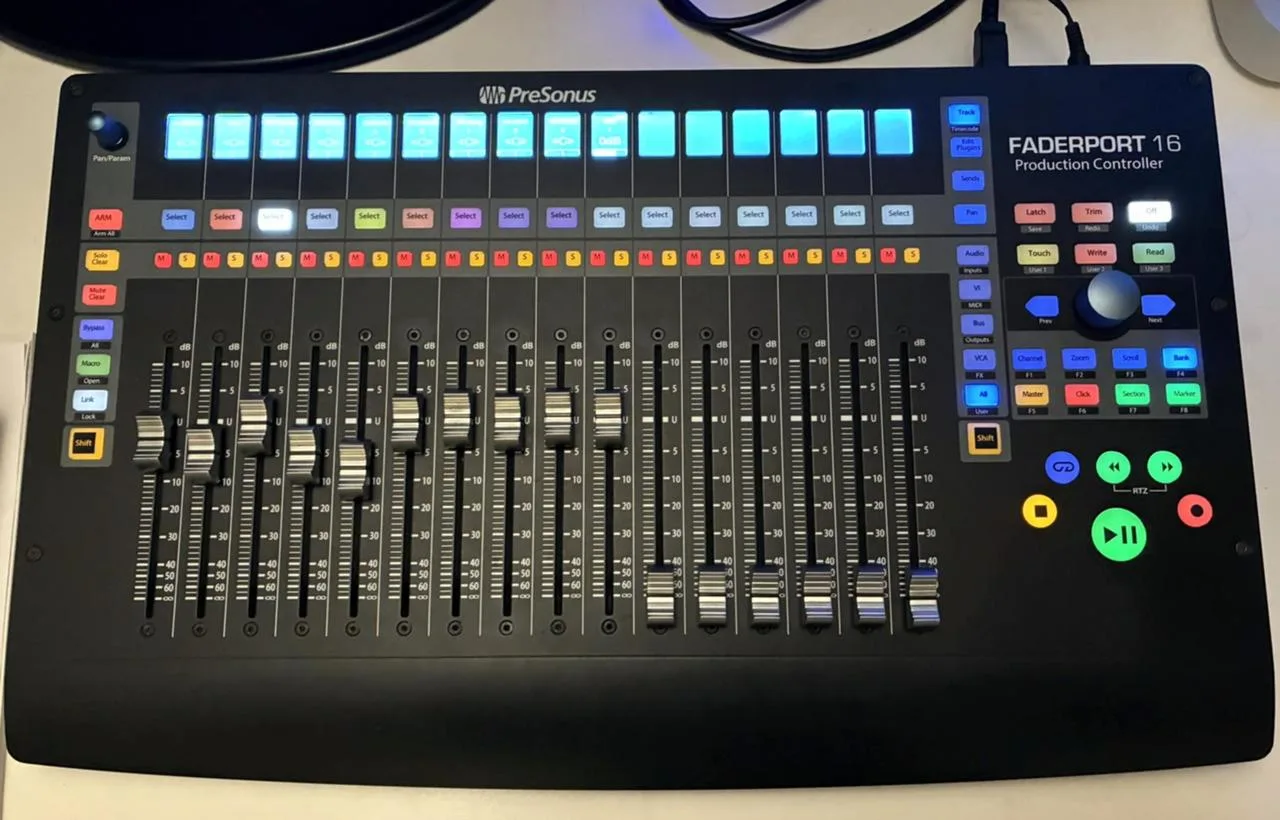 Presonus FADERPORT 16