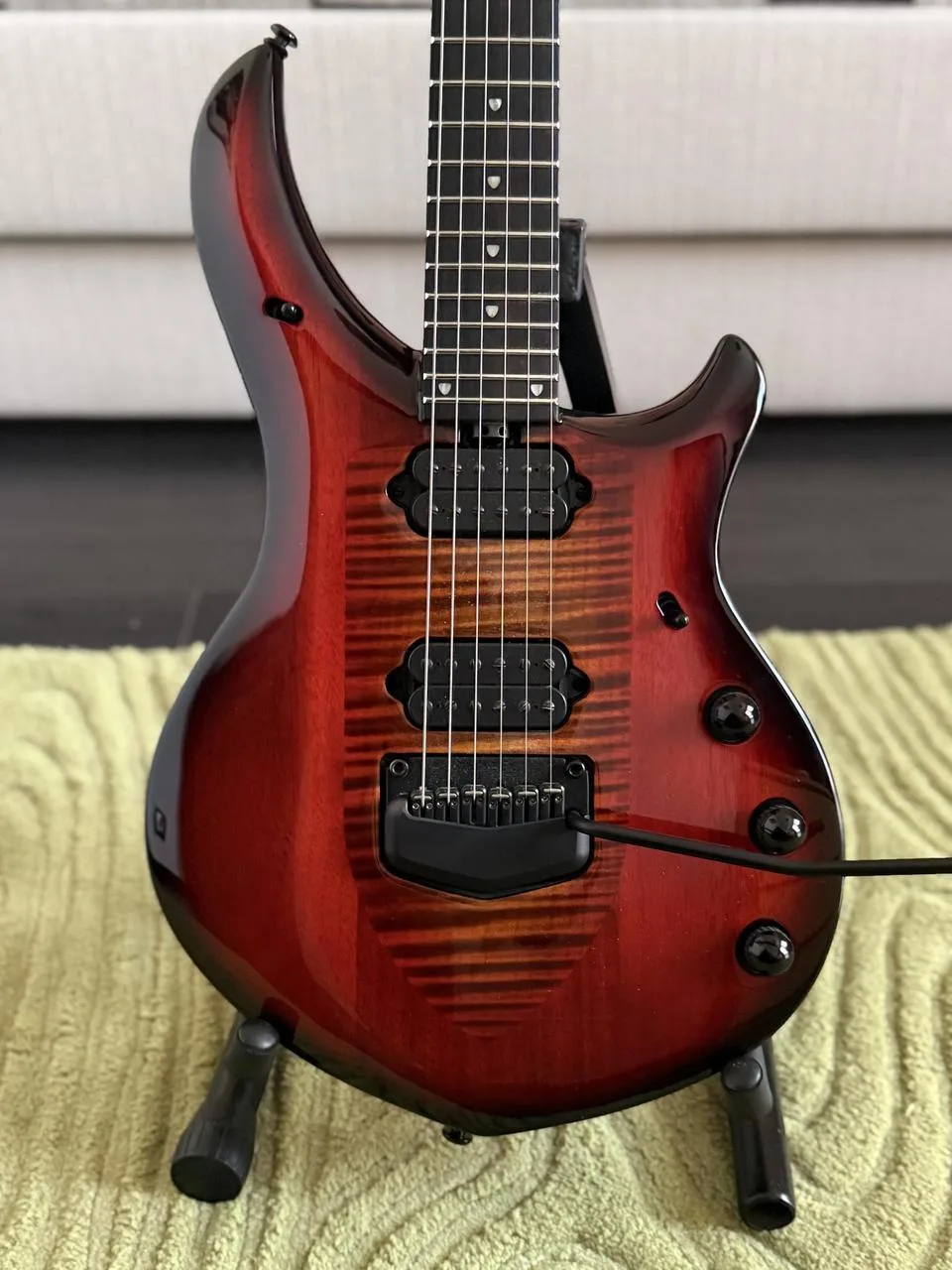 Predám Music Man Majesty John Petrucci