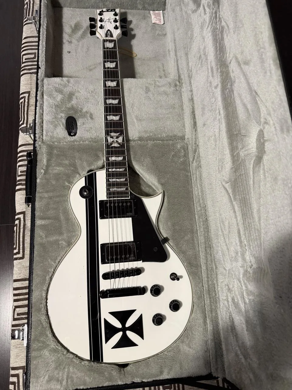 Predám ESP LTD Iron Cross SW