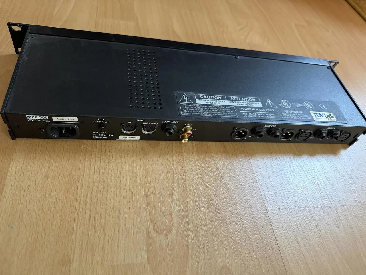 Lexicon MPX 500 – stereo efektový procesor / reverb