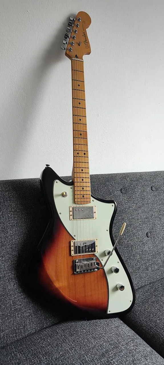Fender Meteora Player Plus