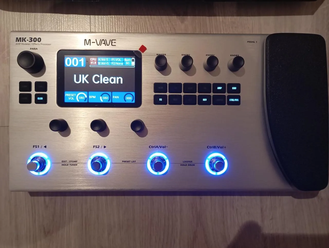 M VAVE MK300