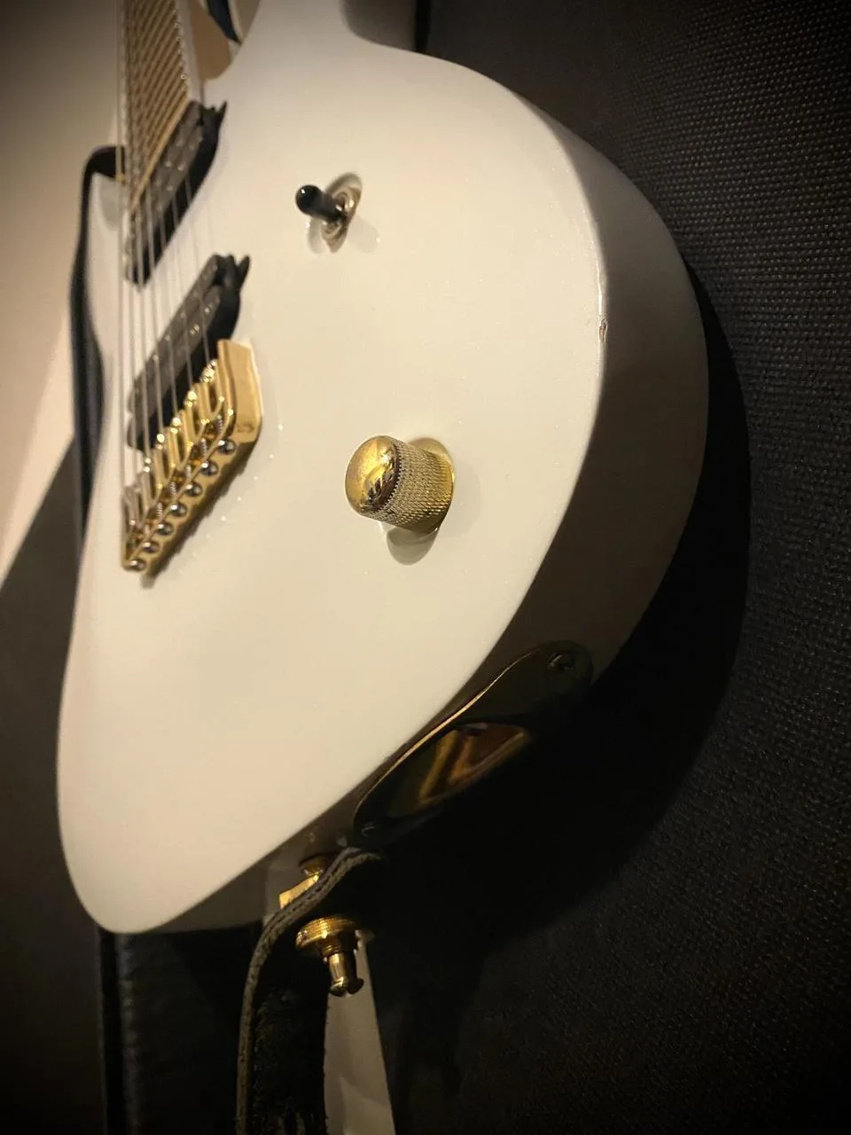 Jackson DKA7 sedmistrunka
