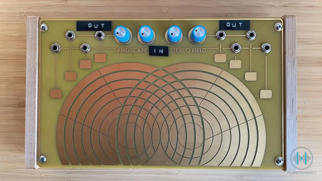landscape stereo field