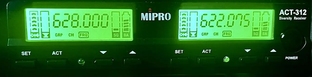 Duální profi vysílačka MIPRO ACT-312