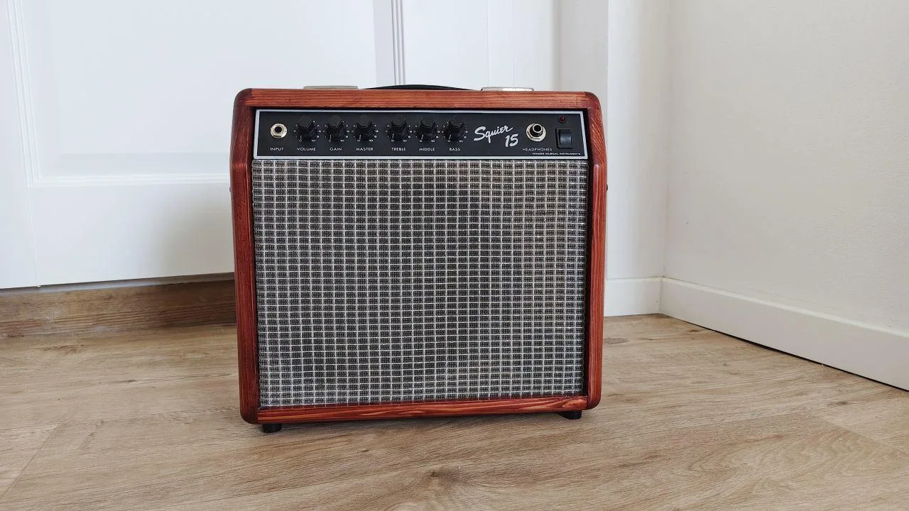 Squier SQ 15 - vintage kombo