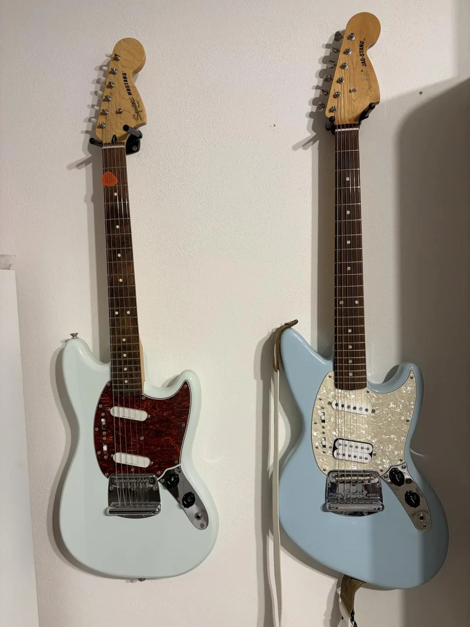 Fender Jag-Stang Kurt Cobain