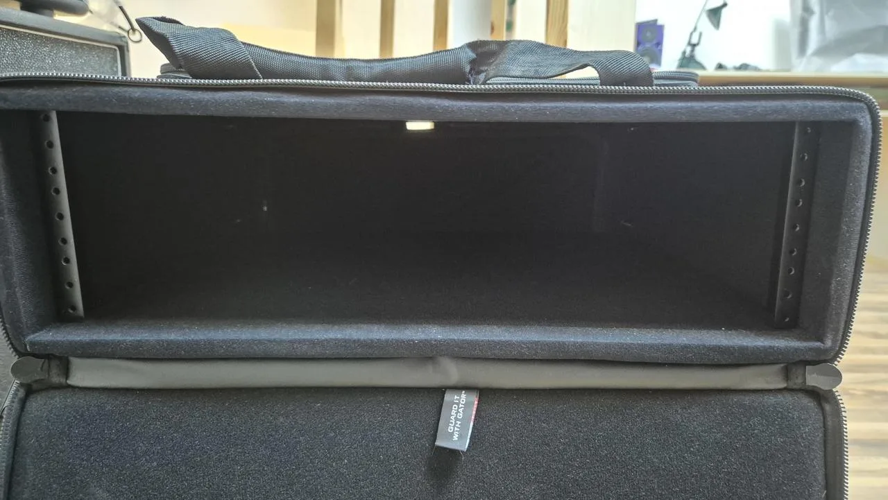 Gator GRB-3U kufor / case