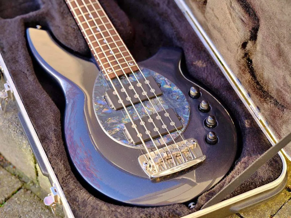 Music Man BONGO 5 HH PIEZO 2004