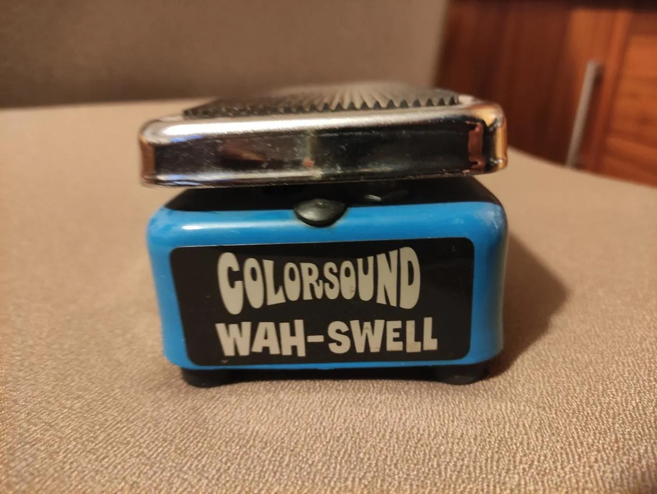 COLORSOUND  WAH -SWELL