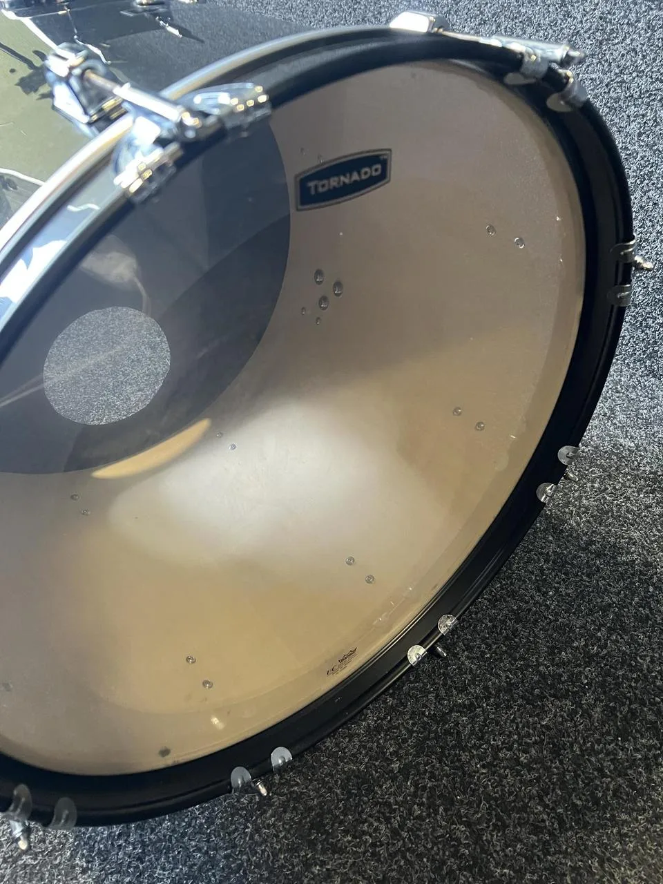 mapex tornado 20”