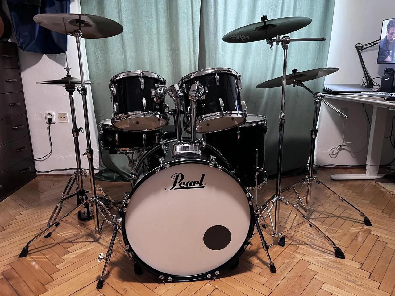 Prodám rozšířenou sadu Pearl Roadshow