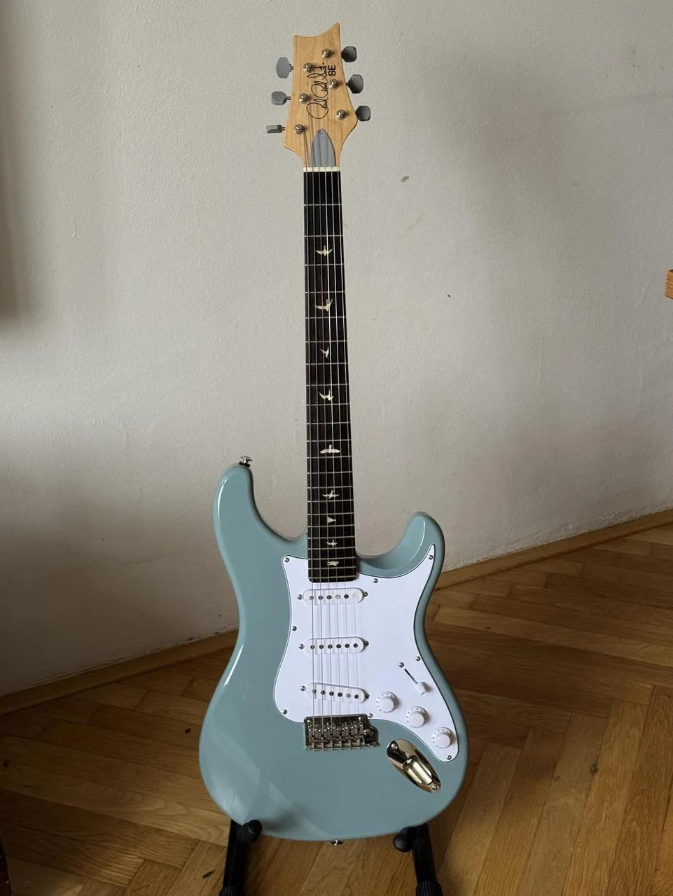 PRS SE Silver Sky Stone Blue