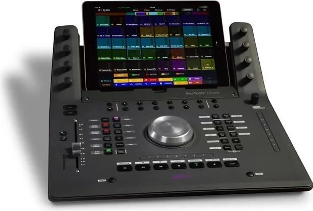 Avid Dock