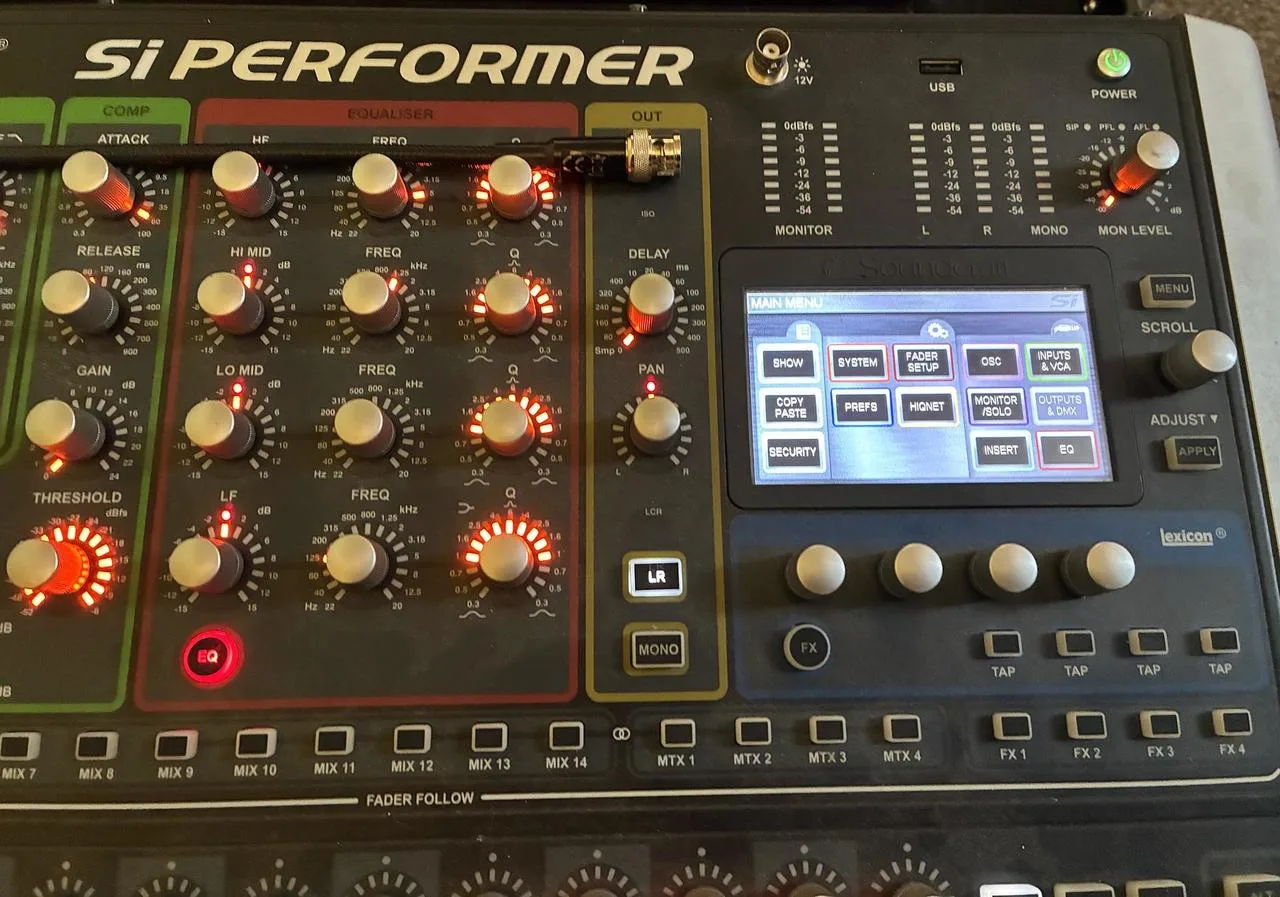 Prodám mixpult Soundcraft Performer2